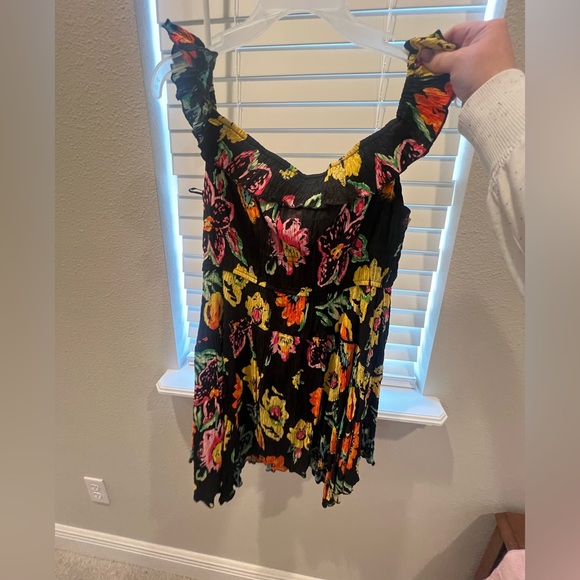 Urban Outfitters Stretchy Tropical Dress - Picture 2 of 4